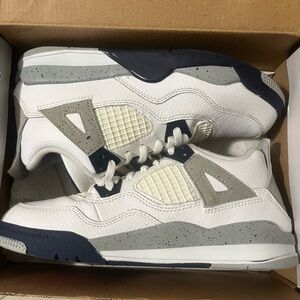 Retro Jordan 4 kids sneakers